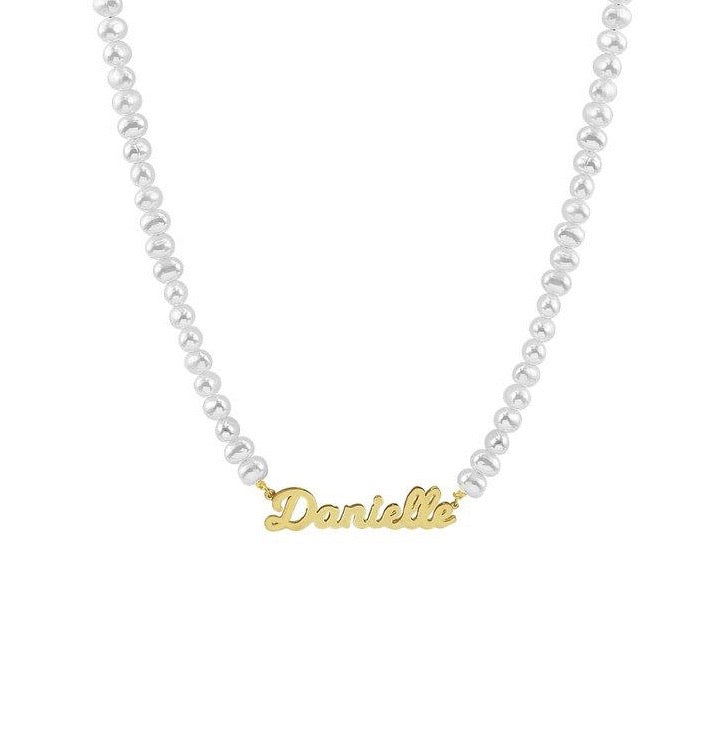 Nameplate Pearl Necklace